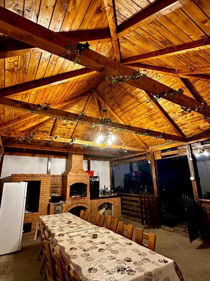 A-Frame Bucovina- Paradis Bucovinean Capu Cîmpului Εξωτερικό φωτογραφία