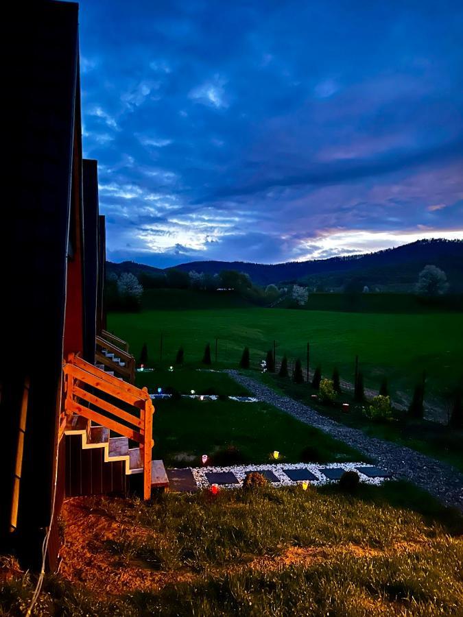 A-Frame Bucovina- Paradis Bucovinean Capu Cîmpului Εξωτερικό φωτογραφία