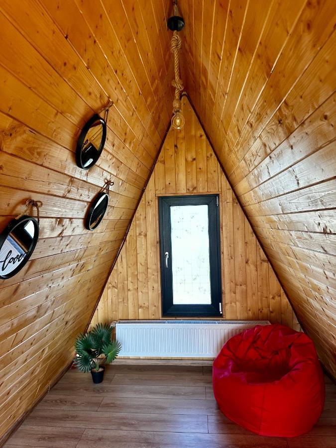 A-Frame Bucovina- Paradis Bucovinean Capu Cîmpului Εξωτερικό φωτογραφία
