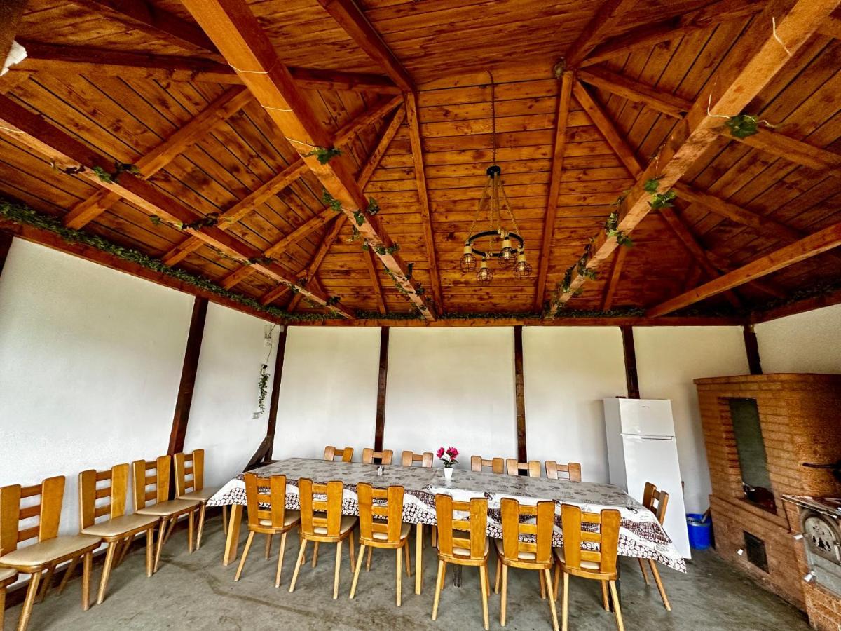 A-Frame Bucovina- Paradis Bucovinean Capu Cîmpului Εξωτερικό φωτογραφία